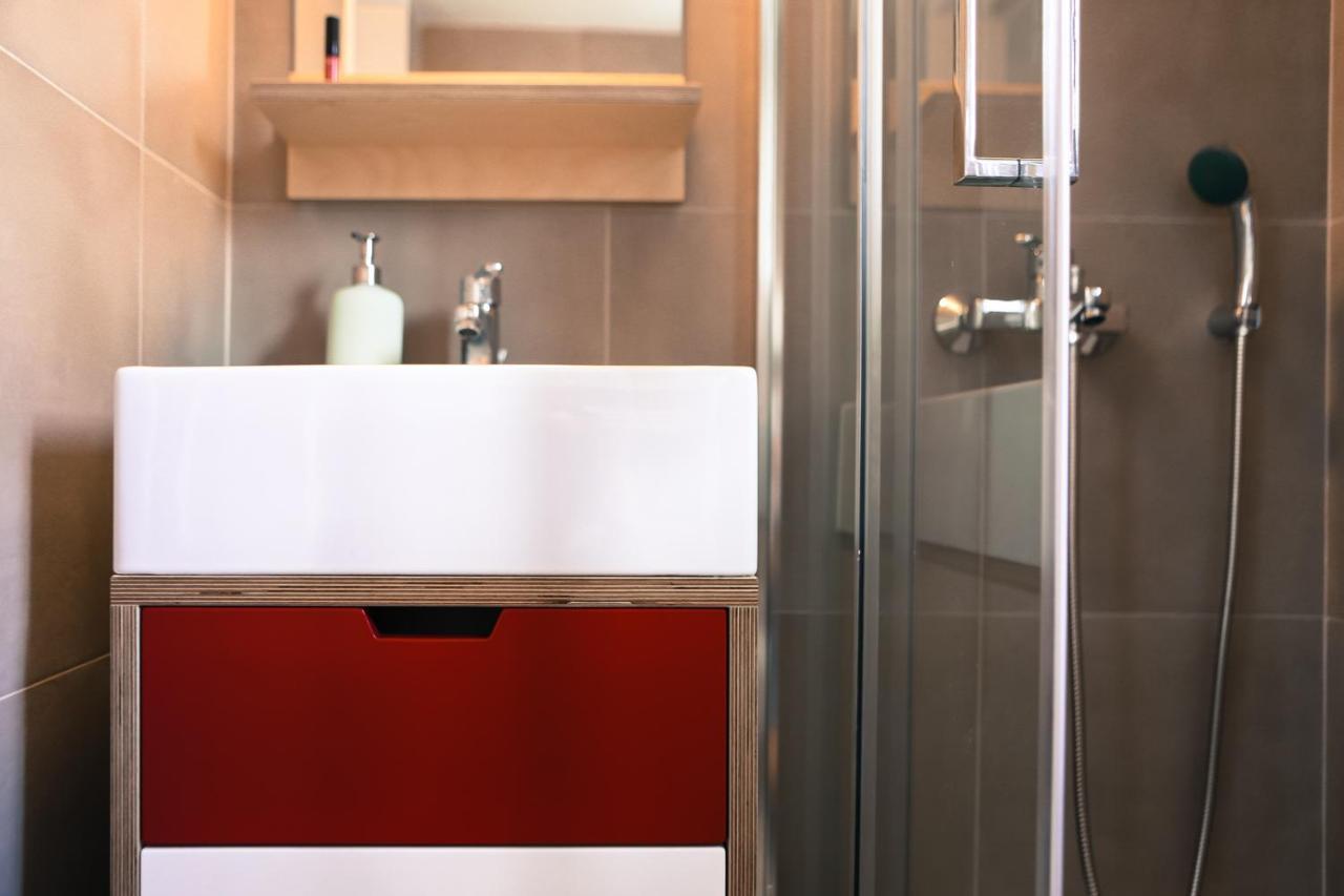 Villara: Style, Hospitality & Design Athena Bagian luar foto